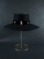 Chapeau rond noir en laine avec poids Akan