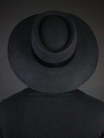 Chapeau rond noir en laine avec poids Akan
