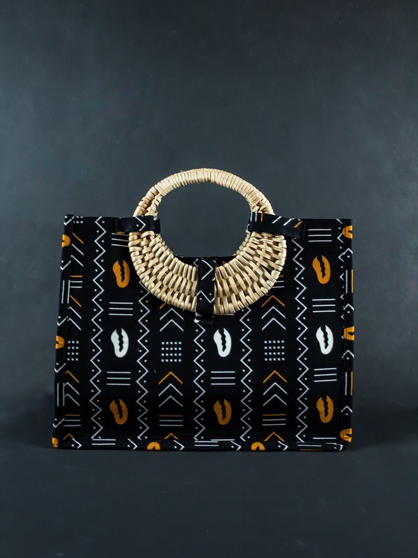 Sac en tissu avec poignée en osier