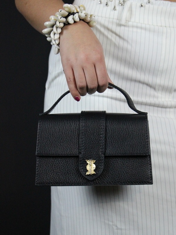 PETIT SAC EN CUIR NOIR RECTANGULAIRE AVEC POIDS AKAN