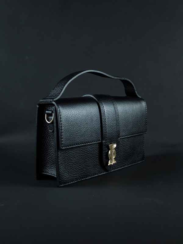 GRAND SAC EN CUIR NOIR RECTANGULAIRE AVEC POIDS AKAN