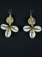 Boucles d'oreilles en Poids Akan et cauris